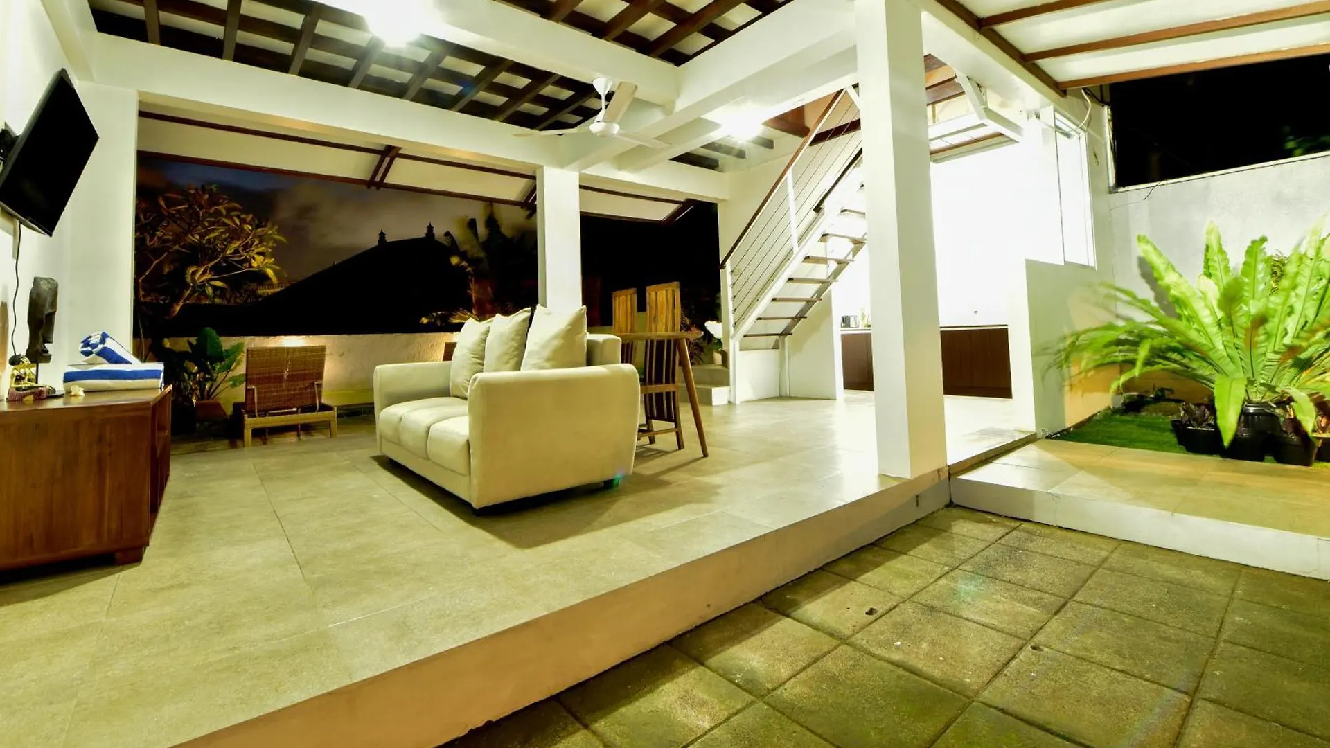 The Lumbung Wood Villa Seminyak
