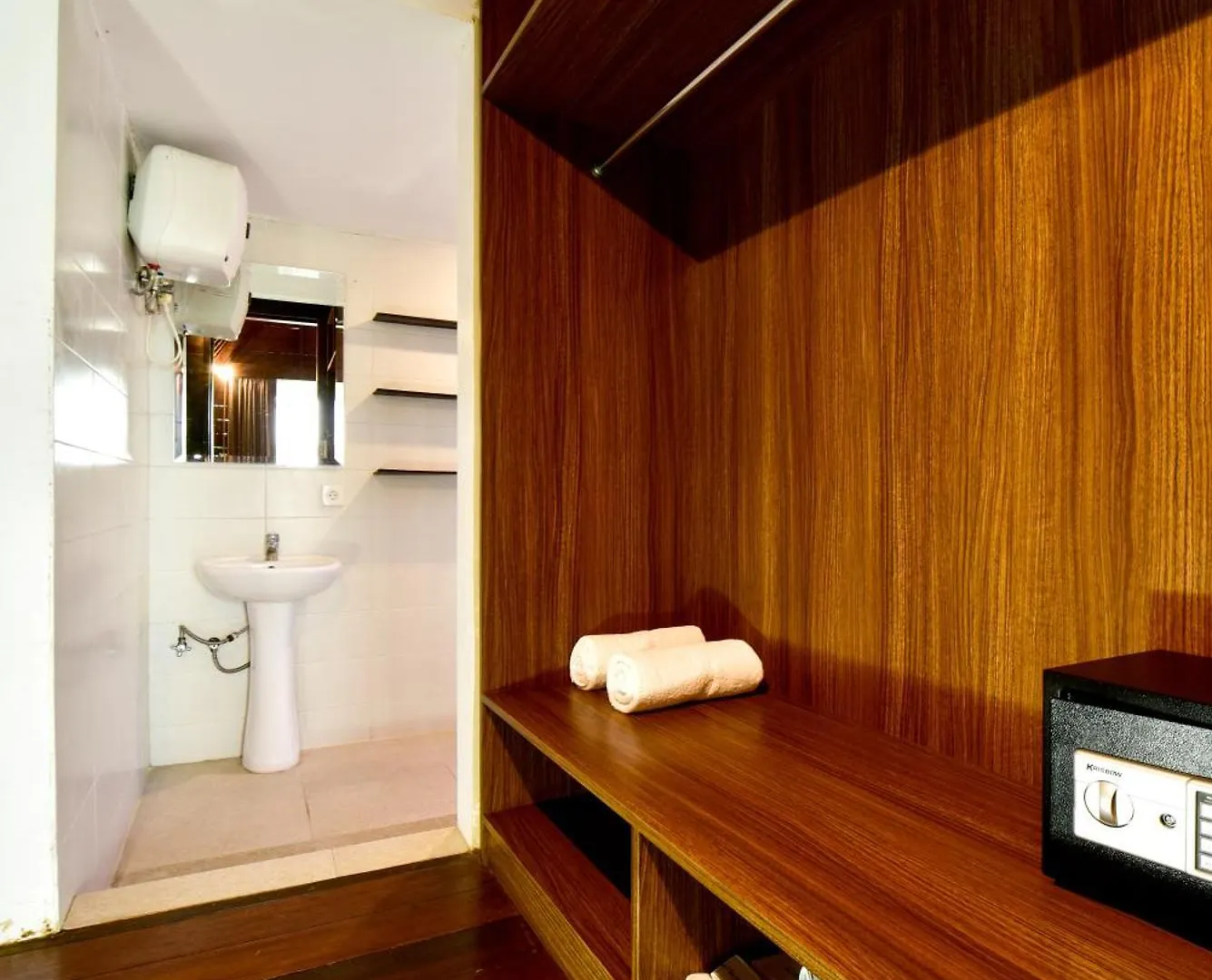The Lumbung Wood Villa Seminyak