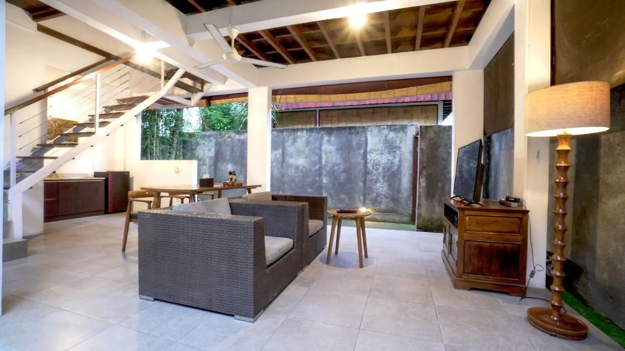 The Lumbung Wood Villa Seminyak   Seminyak (Bali)